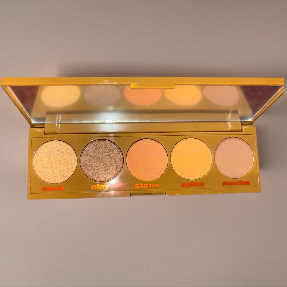 BEAUTY FOR CERTAIN. soft to sculpted: face contour palette